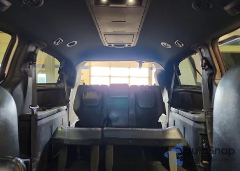 2014 Chrysler Town & Country S z USA, uszkodzony, nr VIN 2C4RC1HG3ER361306